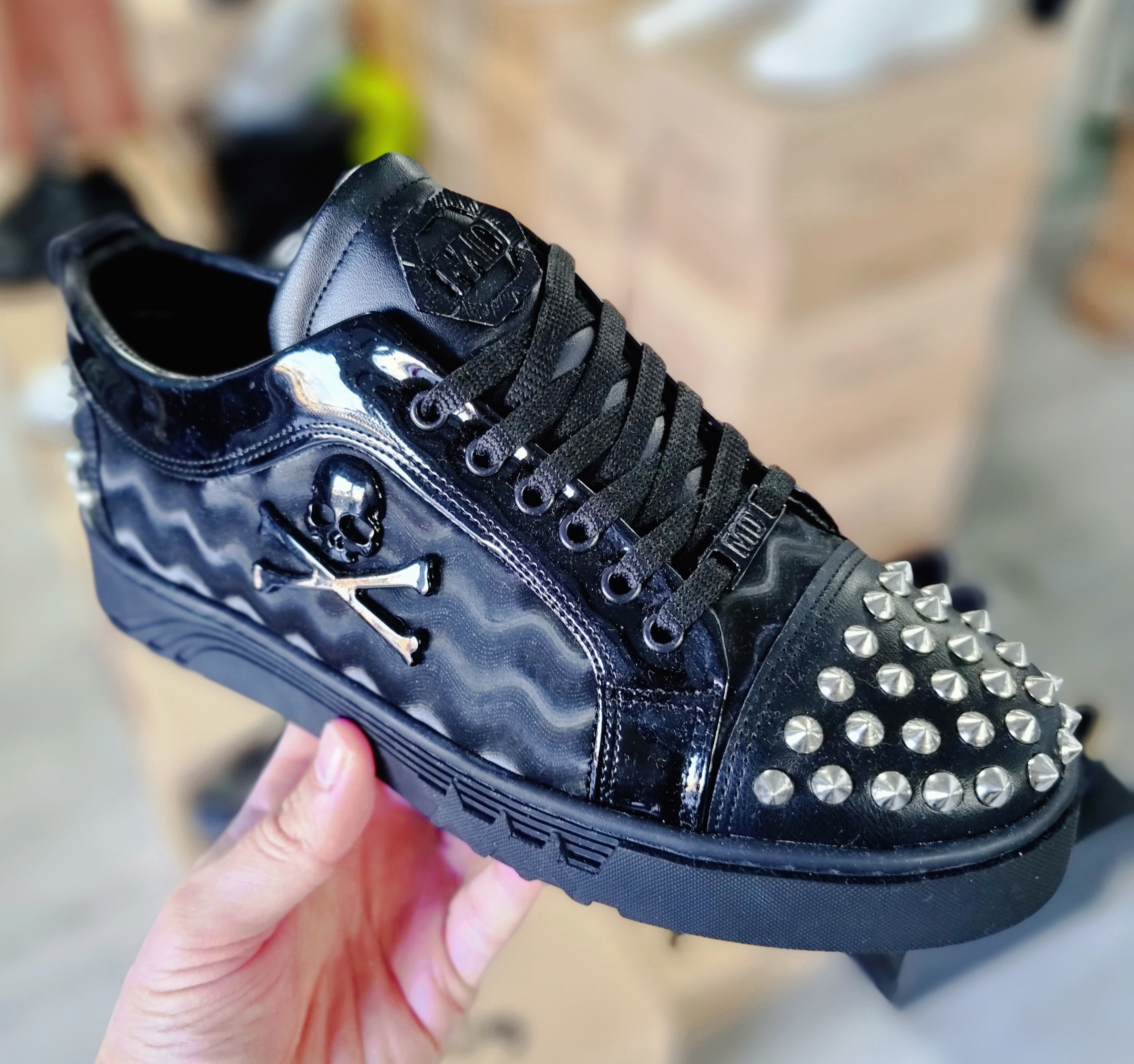 Heren Lage Sneaker met Zwarte Details HCS055 Modedam